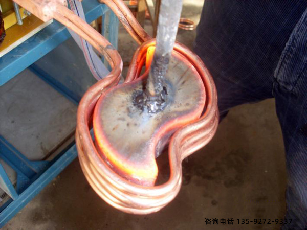 鋼鍬淬火設備熱處理工藝層面規定很高