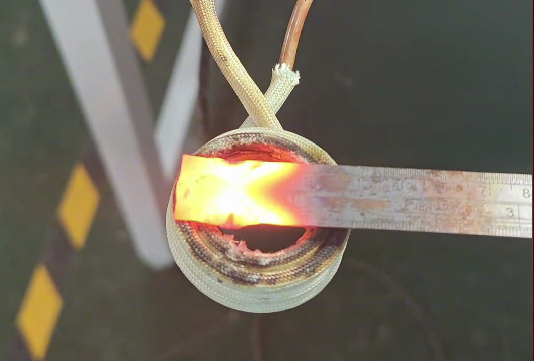 電磁感應加熱設備工作原理大揭秘！核心技術一探究竟