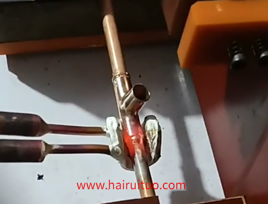 高頻焊接是一種低成本、高質量的焊接方法(圖1)