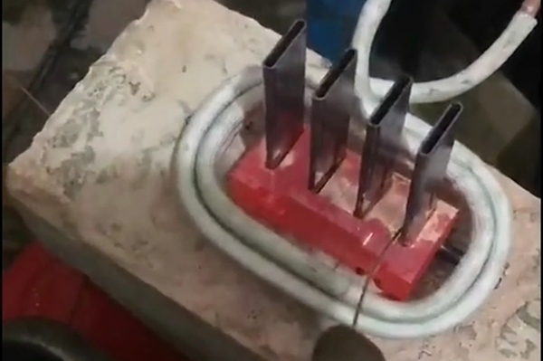 中頻感應加熱電源的控制系統-故障檢測與保護電路(圖1)